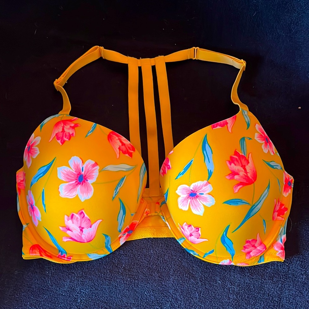 PINK 36 DD Wear Everywhere PushUp